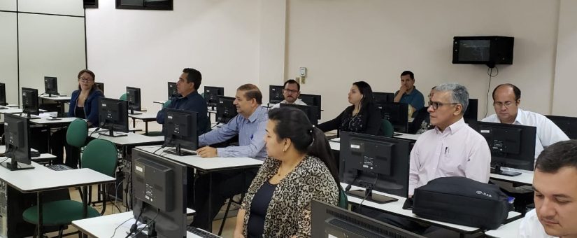 Realizaron taller sobre uso de la plataforma Moodle dirigido a docentes de la FCE