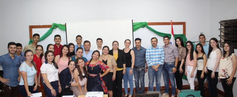 Alumnos donaron bebedero a la filial de Juan León Mallorquín