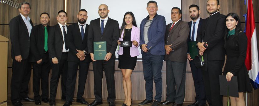 Estudiantes del 6to curso de Administración presentaron sus TFG