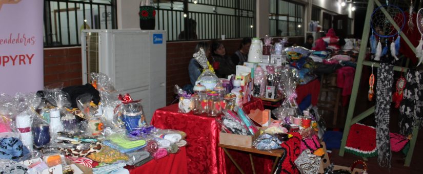Mini feria de emprendedores “Po Katupyry”