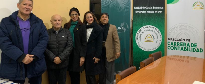 FCE recibe en donación 7 TV Led de 50”