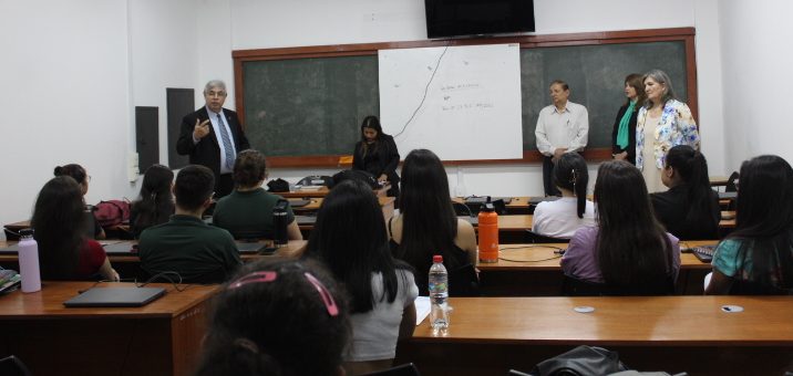 Mantuvieron reunión con delegados de los diferentes cursos de la carrera de Contabilidad
