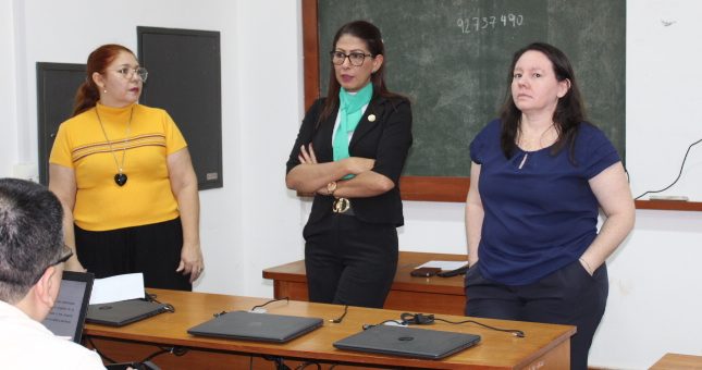 Realizaron reunión informativa con docentes de TFG